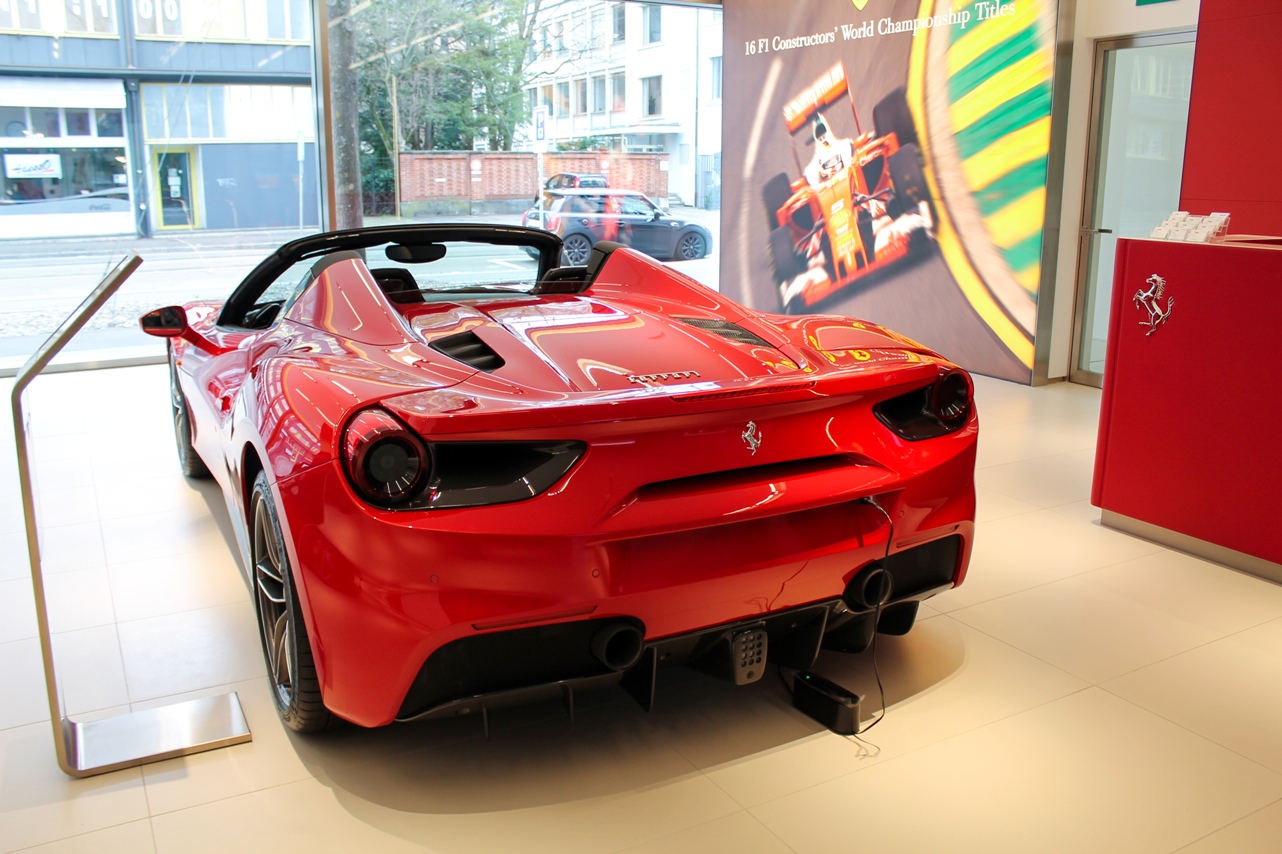 Niki Hasler AG - Ferrari diler u Bazelu